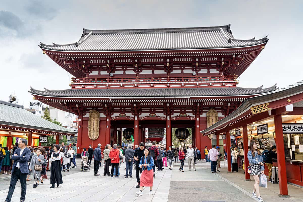 sensoji, asakusa, tokyo